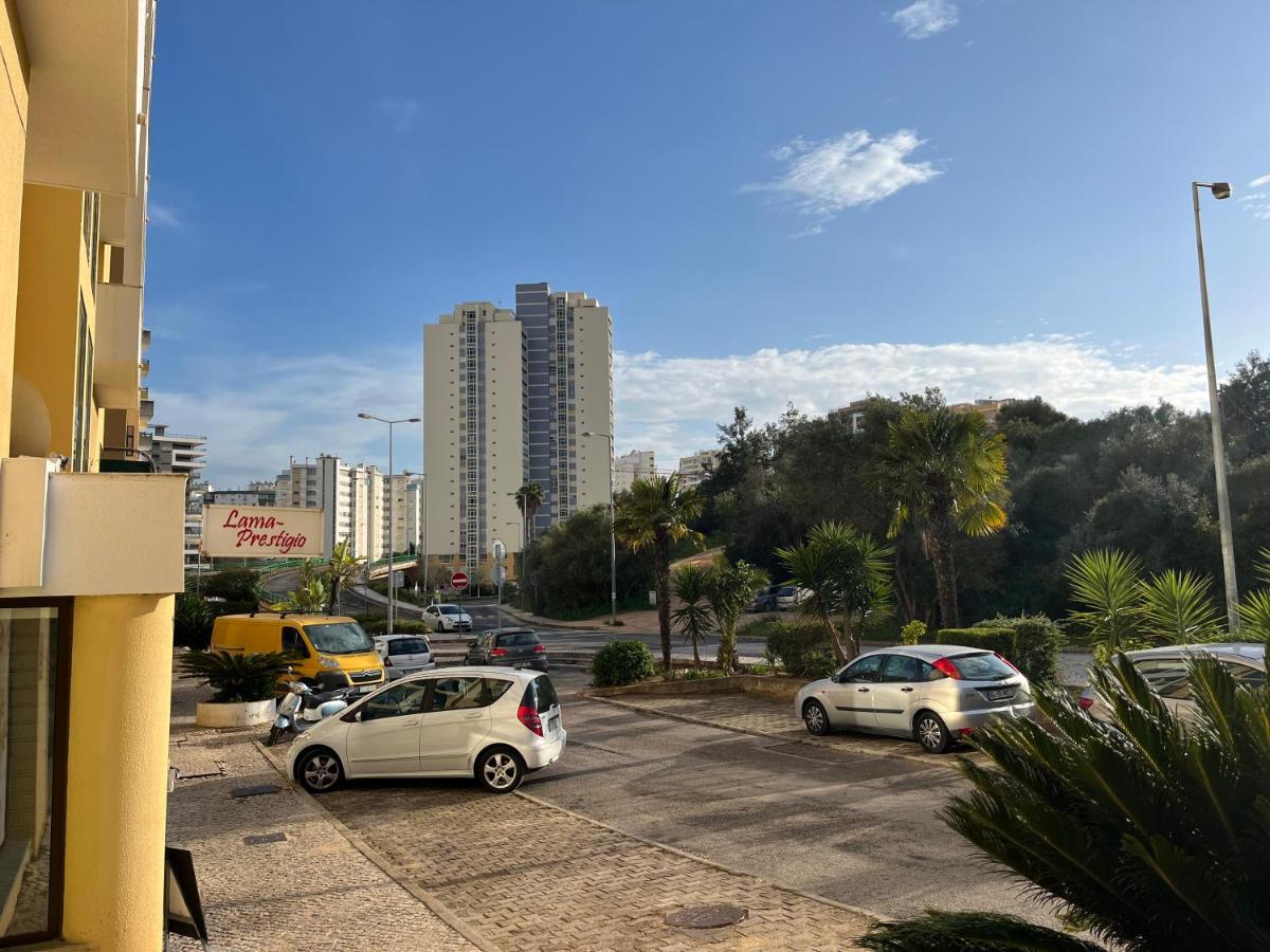 Rocha Beach Apartment Portimao Bagian luar foto