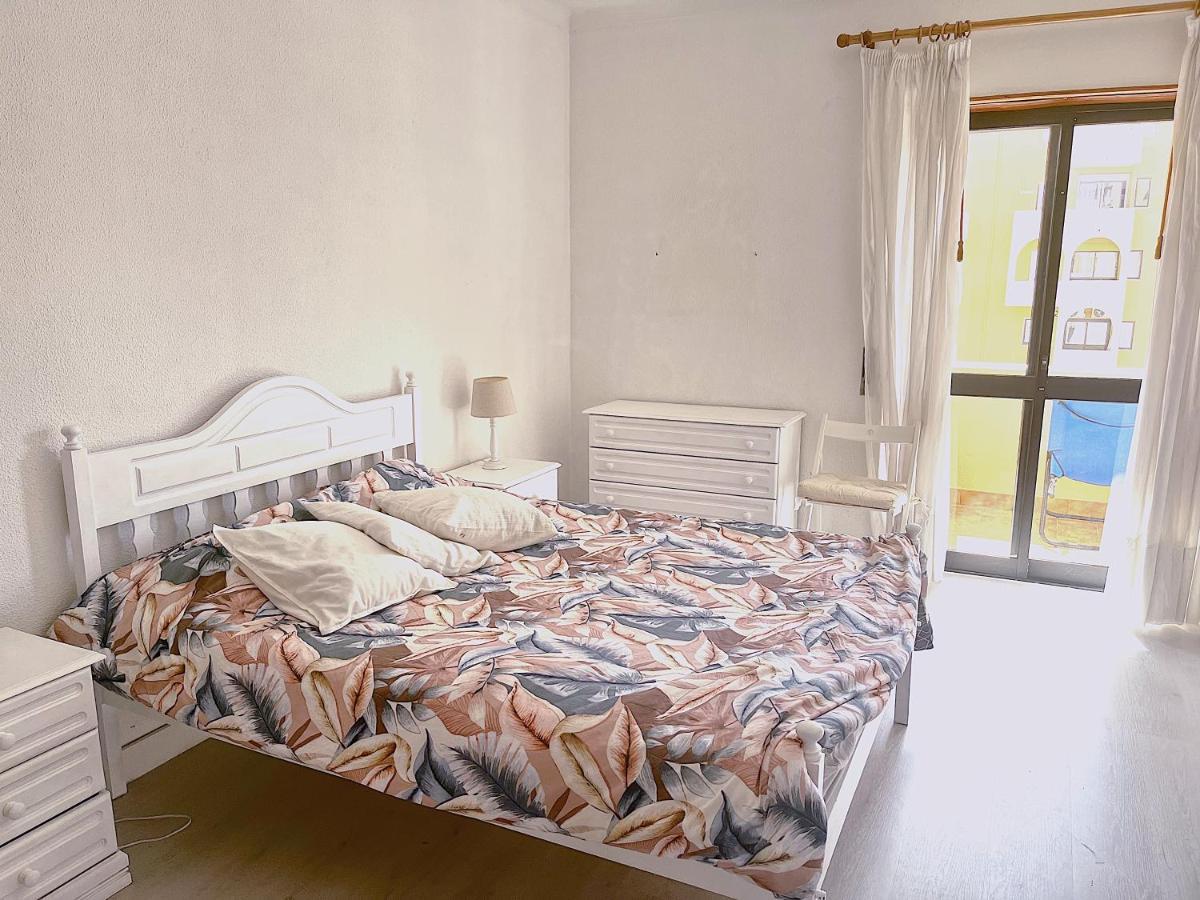 Rocha Beach Apartment Portimao Bagian luar foto