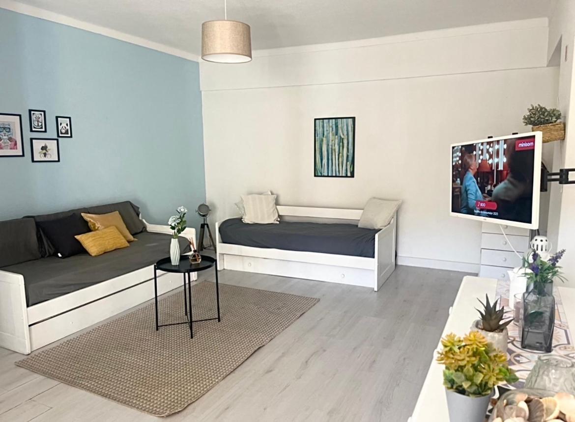 Rocha Beach Apartment Portimao Bagian luar foto